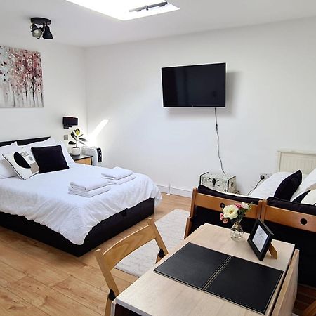 Canterbury Romantic Modern Home Goodnestone  Zewnętrze zdjęcie